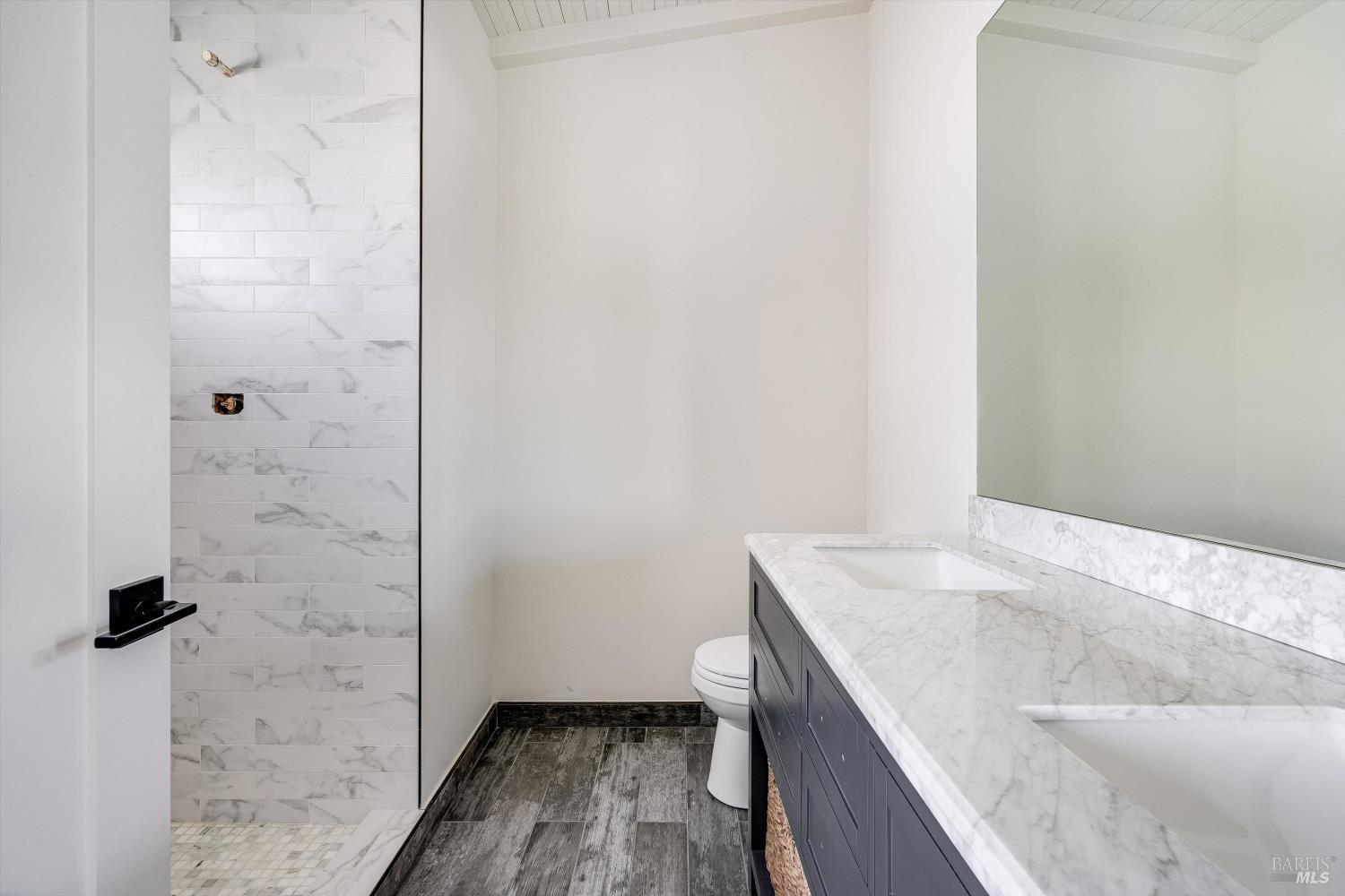 1421 Spruce Way Healdsburg CA 95448