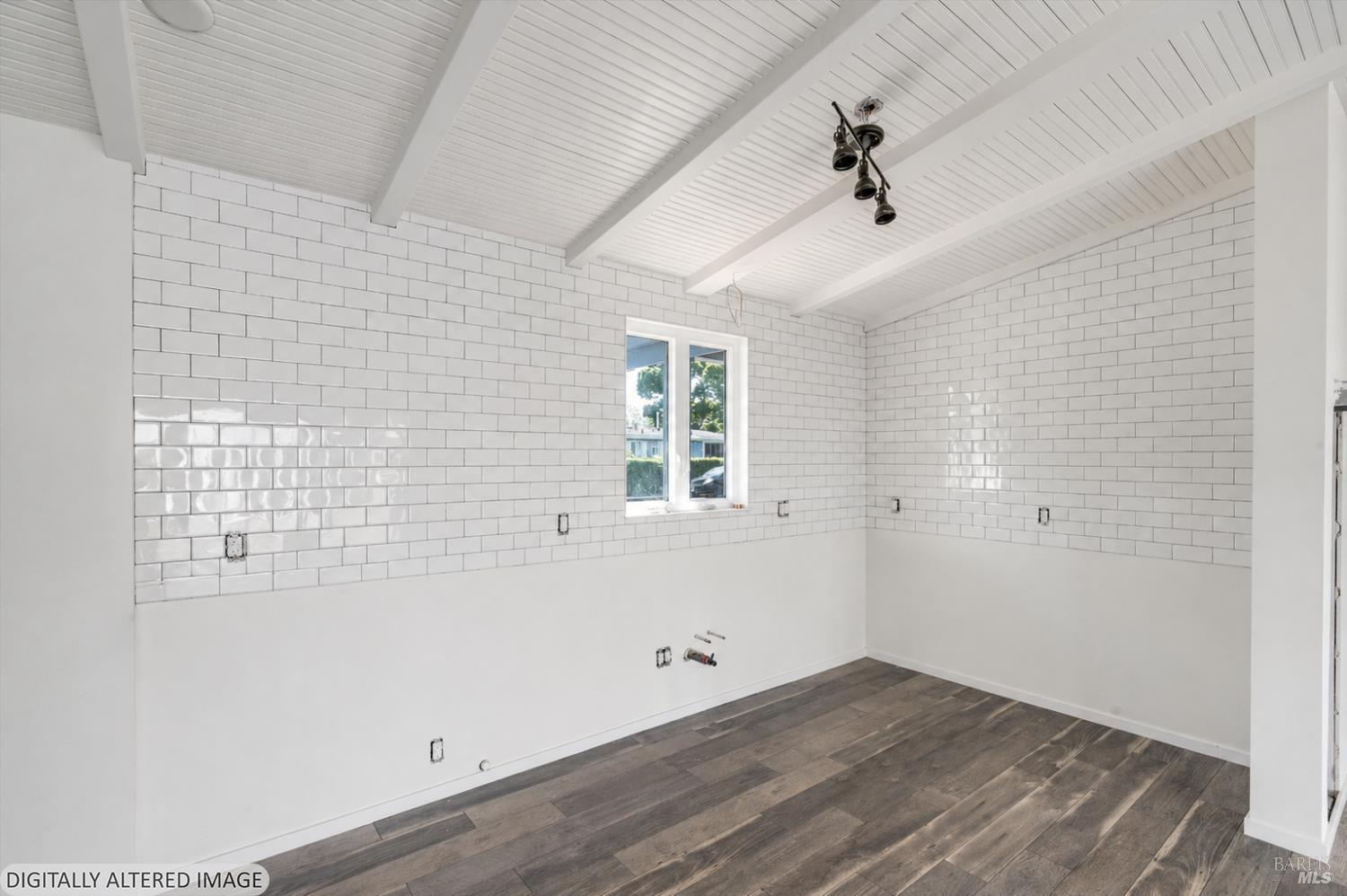 1421 Spruce Way Healdsburg CA 95448