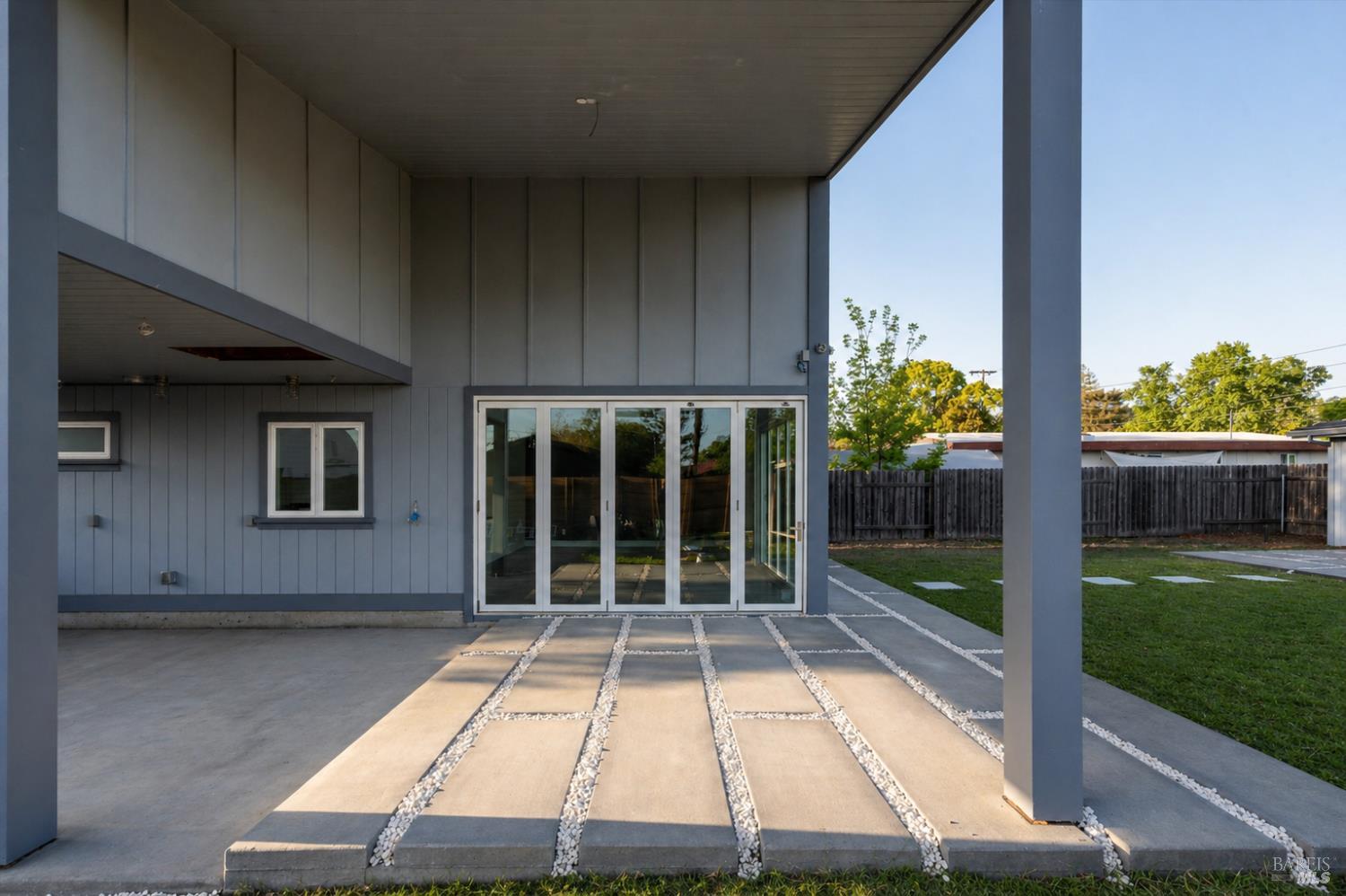 1421 Spruce Way Healdsburg CA 95448