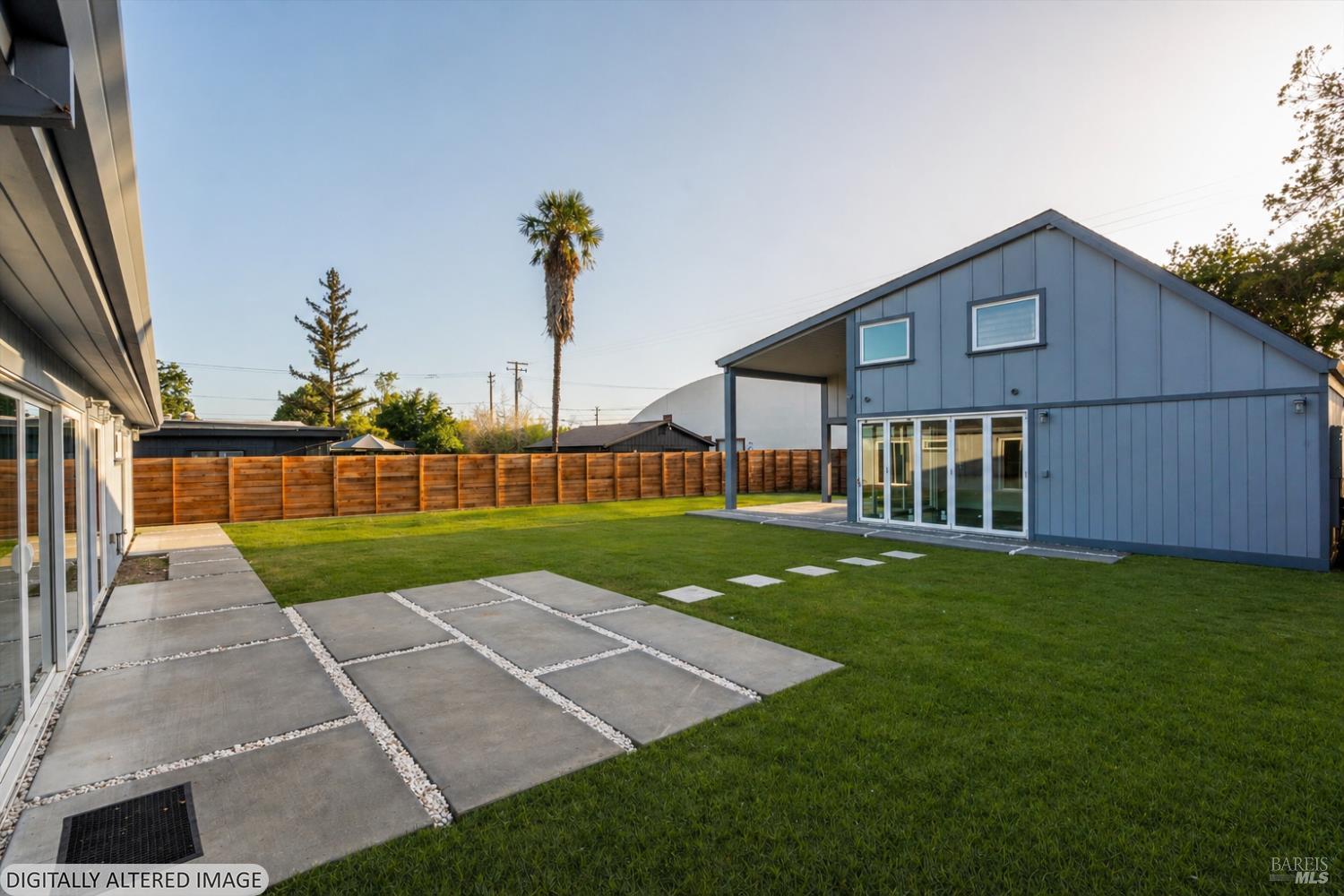 1421 Spruce Way Healdsburg CA 95448