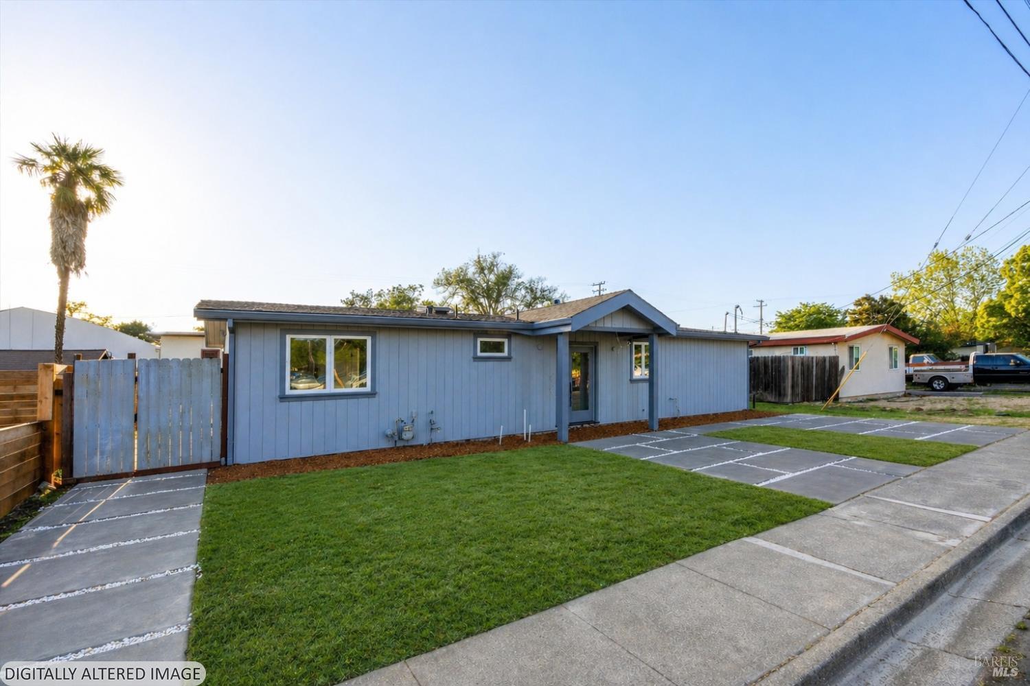 1421 Spruce Way Healdsburg CA 95448