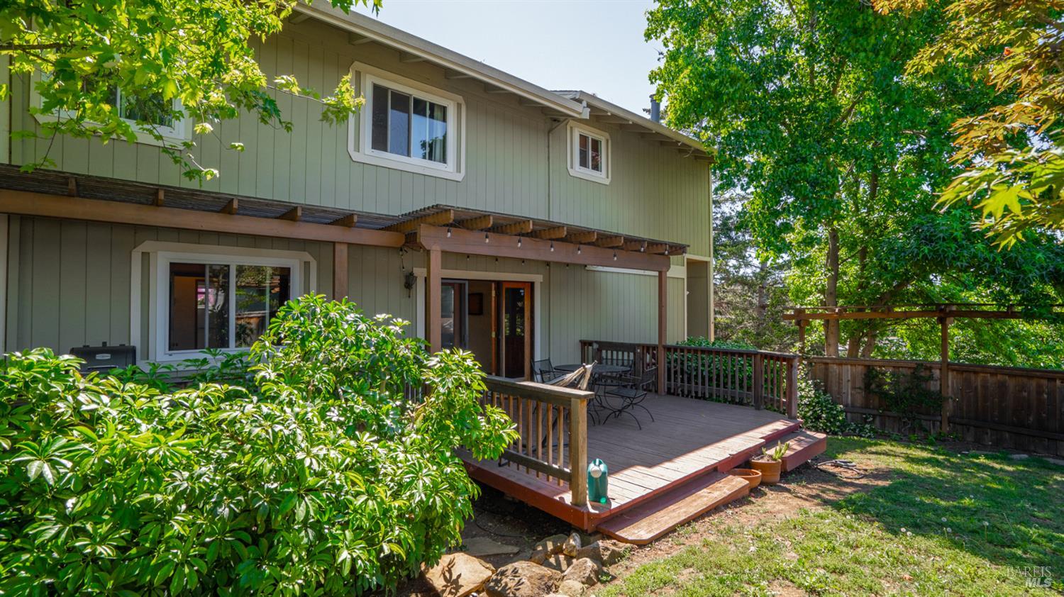 2048 E 3rd Street Benicia CA 94510