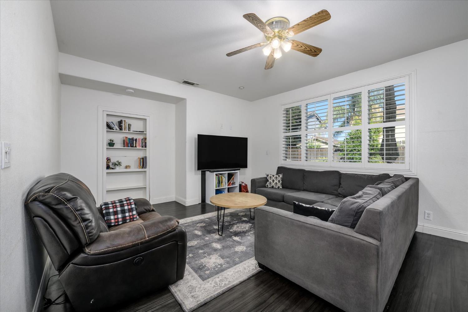 737 Main Street Winters CA 95694