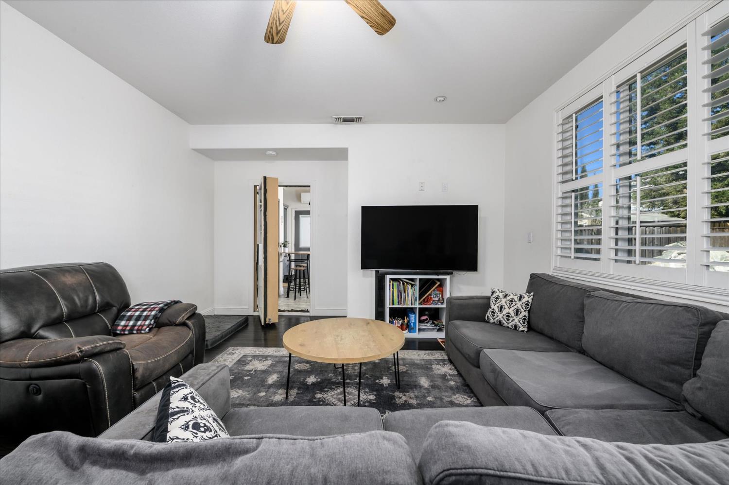 737 Main Street Winters CA 95694