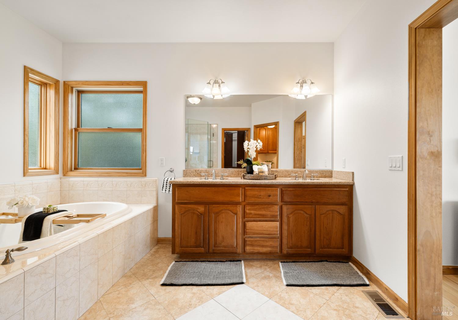 2136 Vineyard Hills Court Vacaville CA 95688