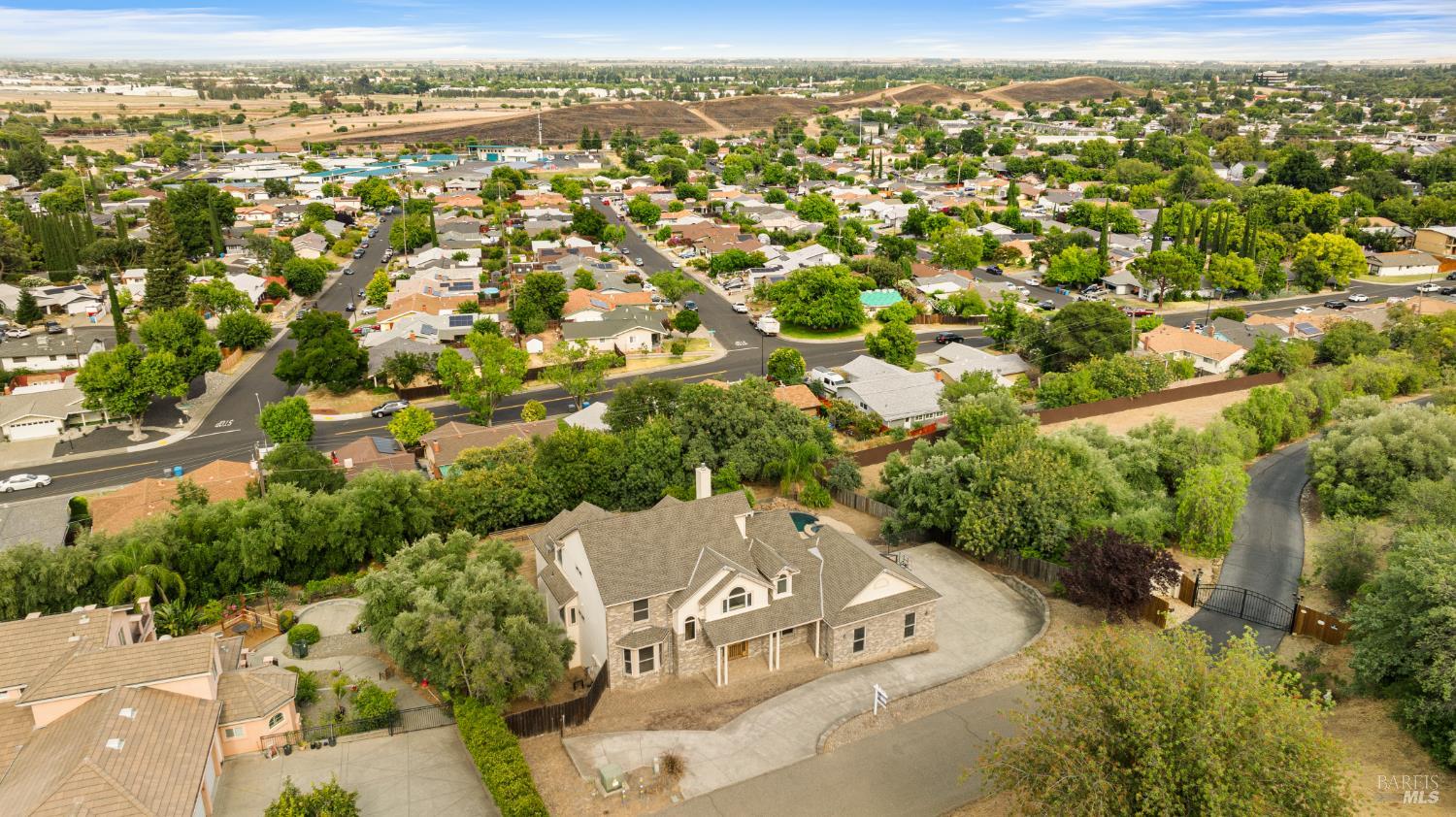 2136 Vineyard Hills Court Vacaville CA 95688