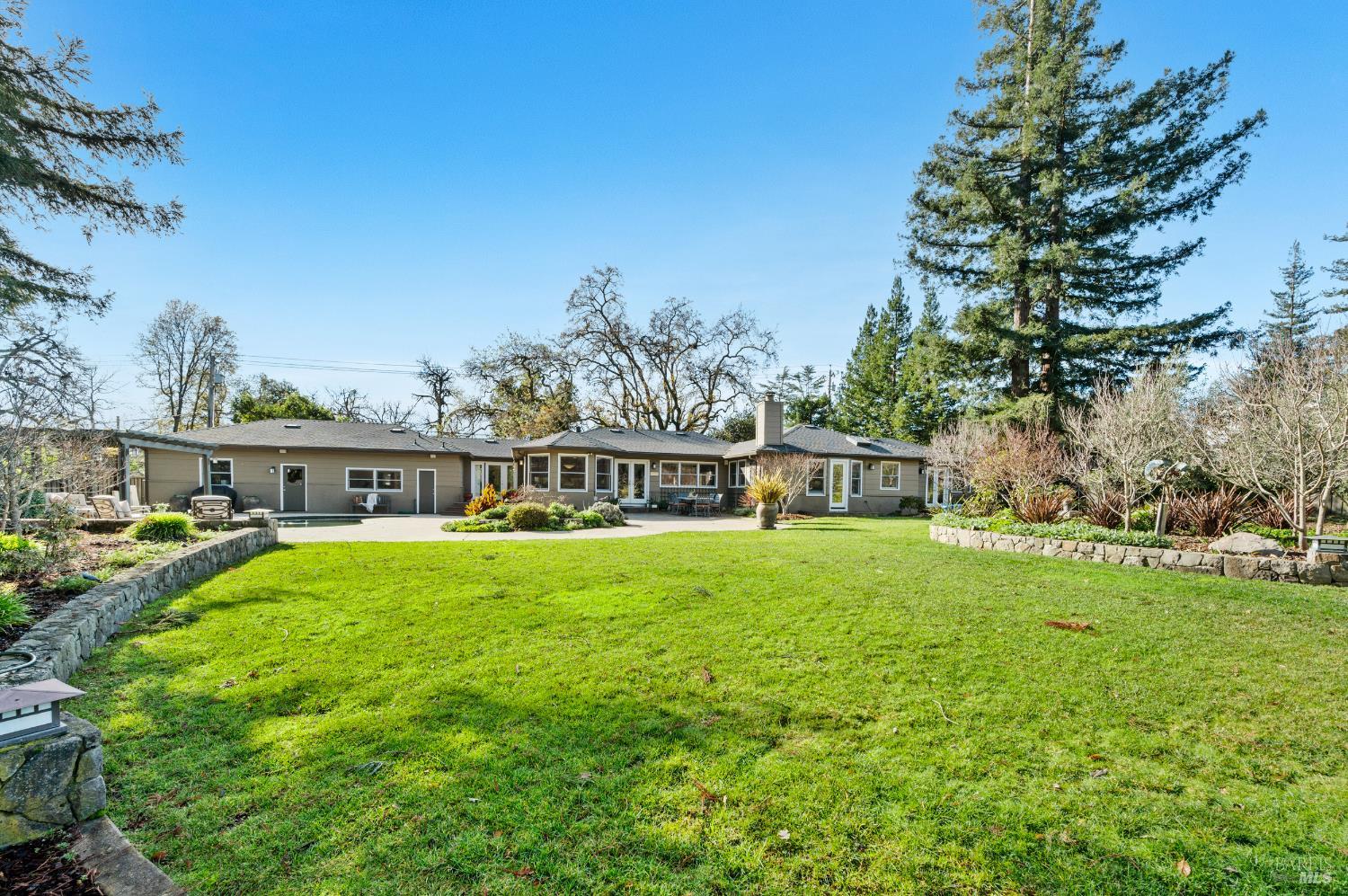3182 Vichy Avenue Napa CA 94558