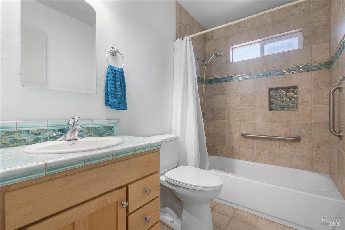 564 Edith Court Santa Rosa CA 95401