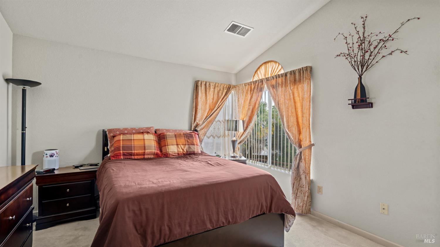 719 Riesling Court Petaluma CA 94954