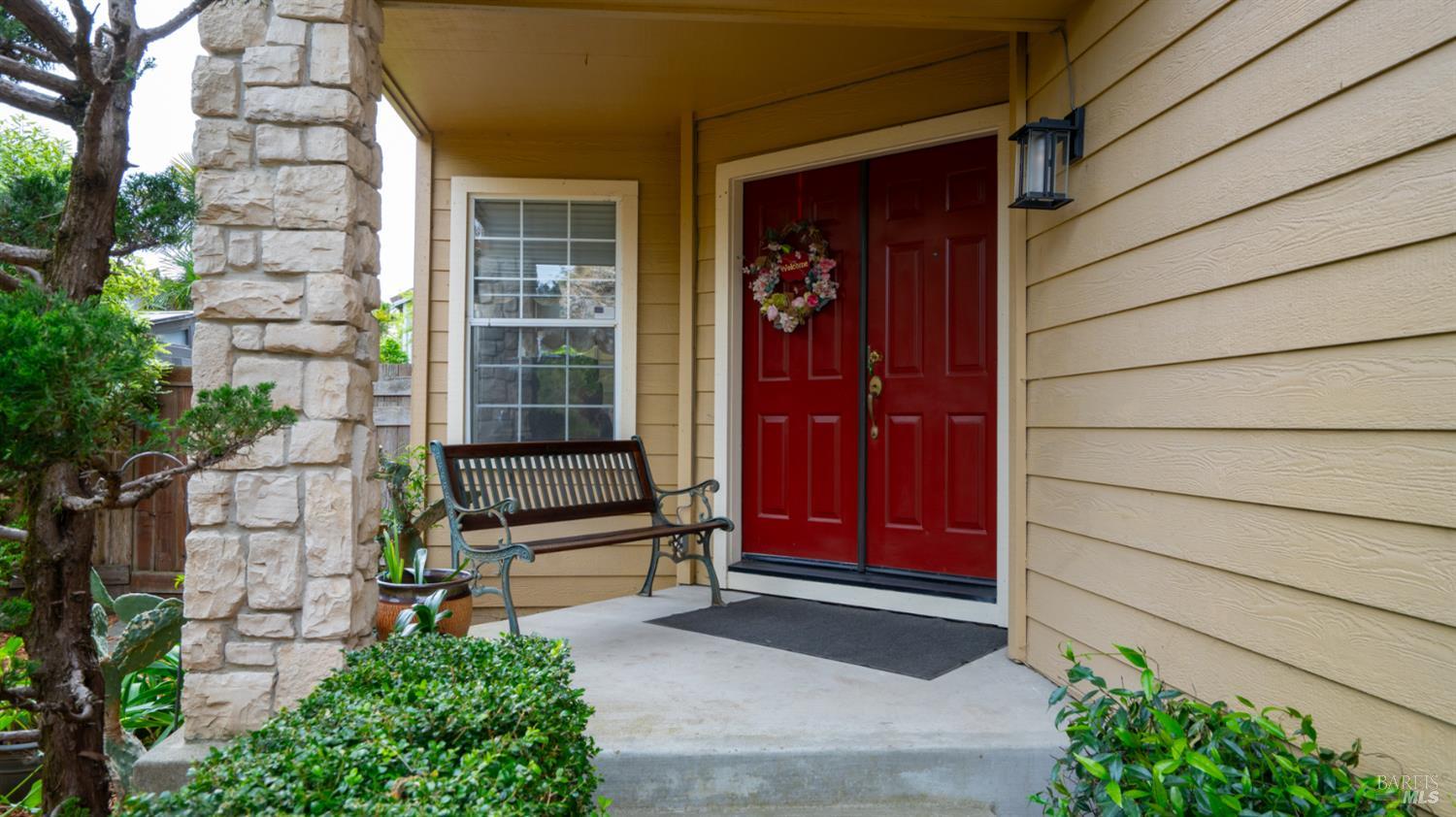 719 Riesling Court Petaluma CA 94954