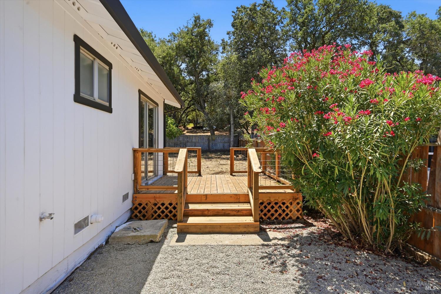 14935 Highlands Way Clearlake CA 95422