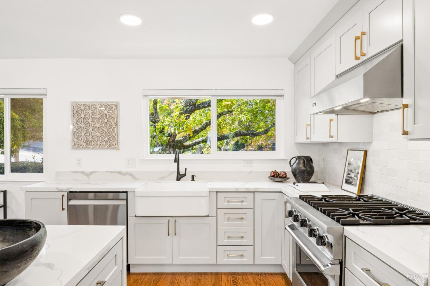 564 Montecillo Road San Rafael CA 94903