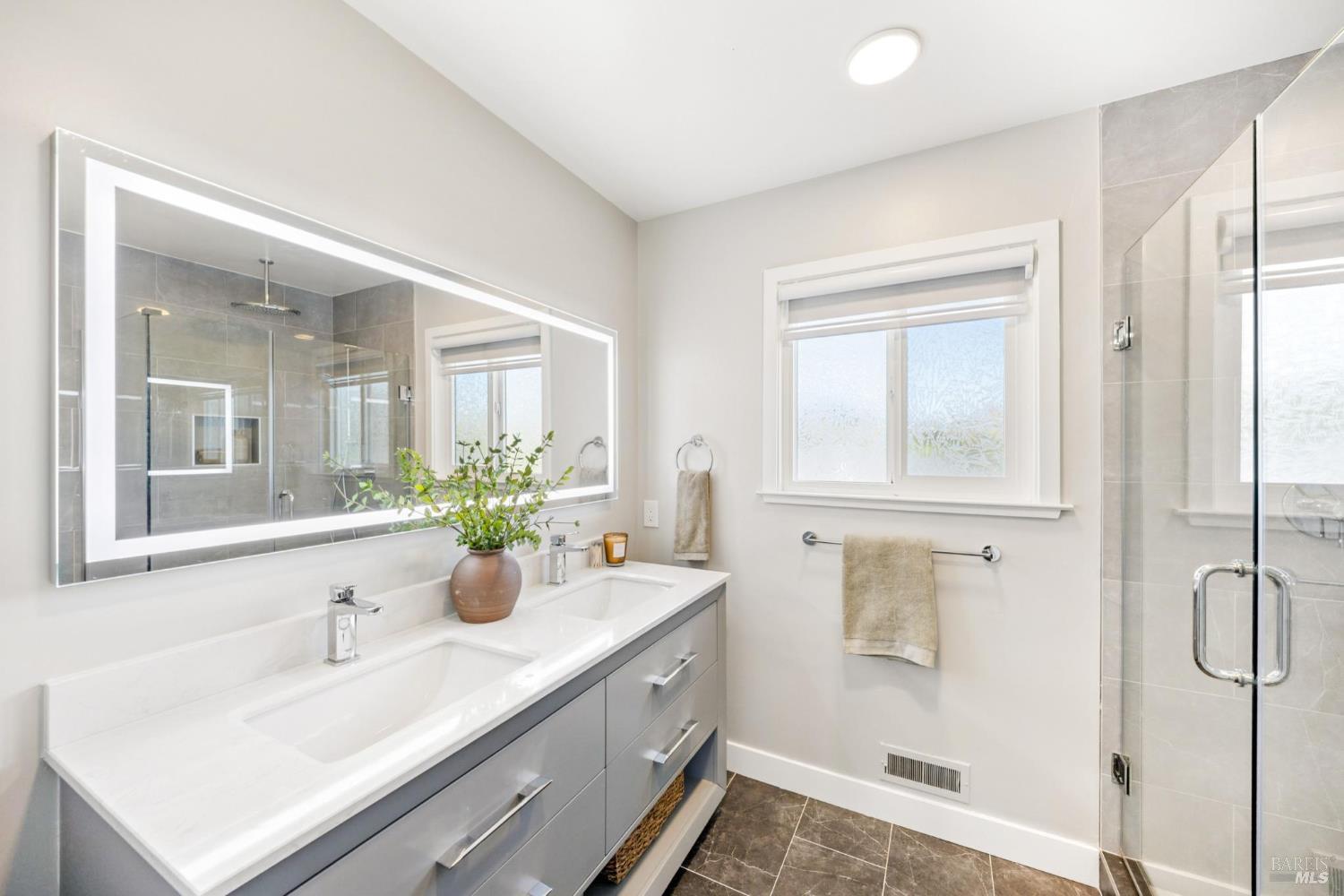 564 Montecillo Road San Rafael CA 94903