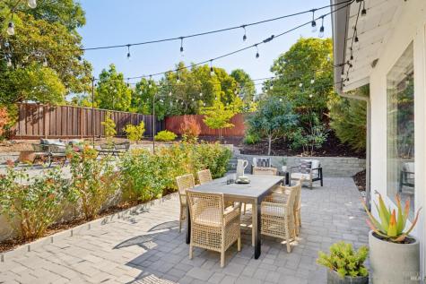 564 Montecillo Road San Rafael CA 94903