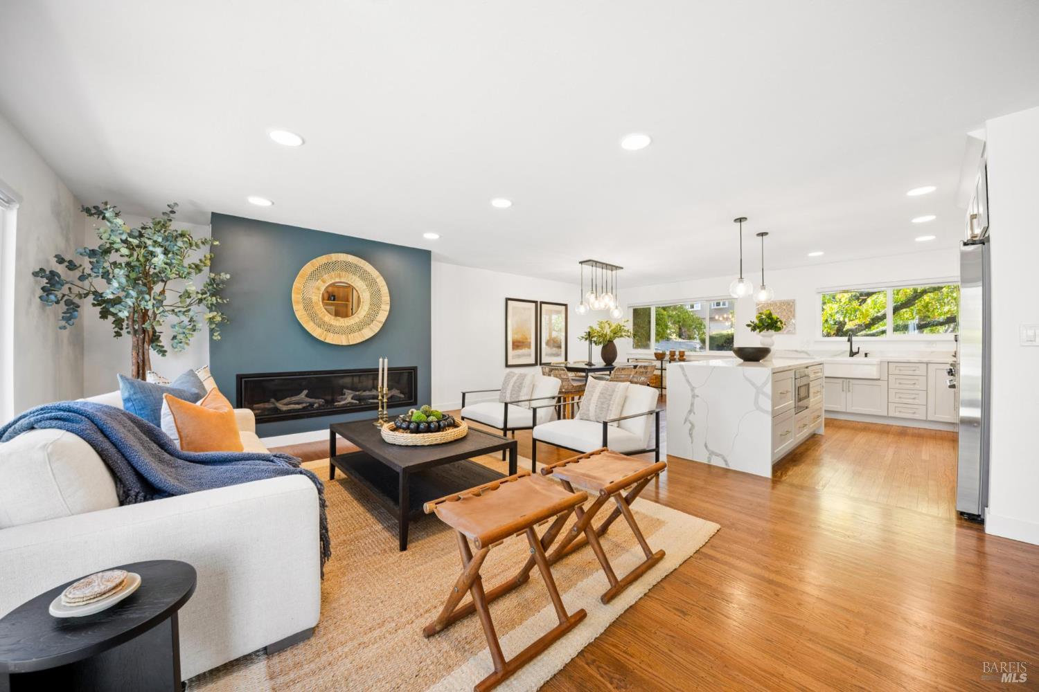 564 Montecillo Road San Rafael CA 94903