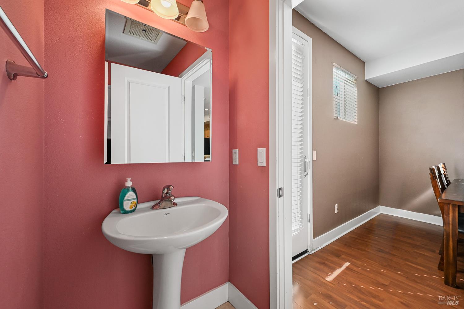 204 City Center Drive Rohnert Park CA 94928