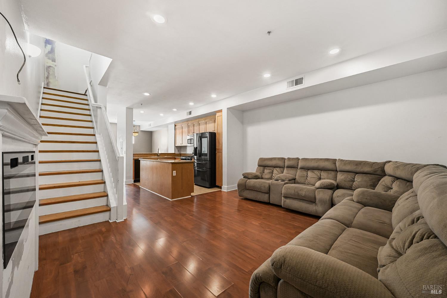 204 City Center Drive Rohnert Park CA 94928