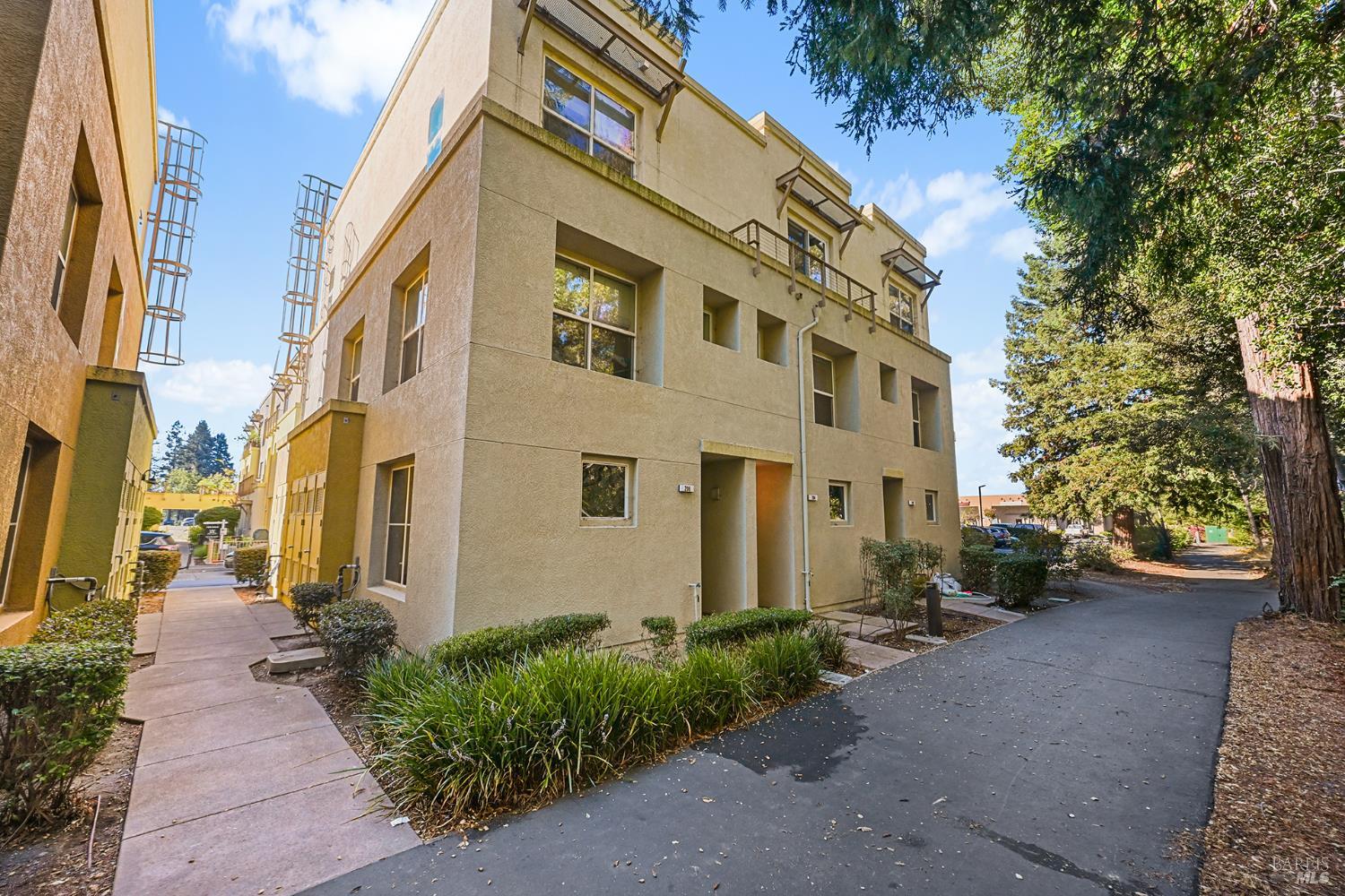 204 City Center Drive Rohnert Park CA 94928