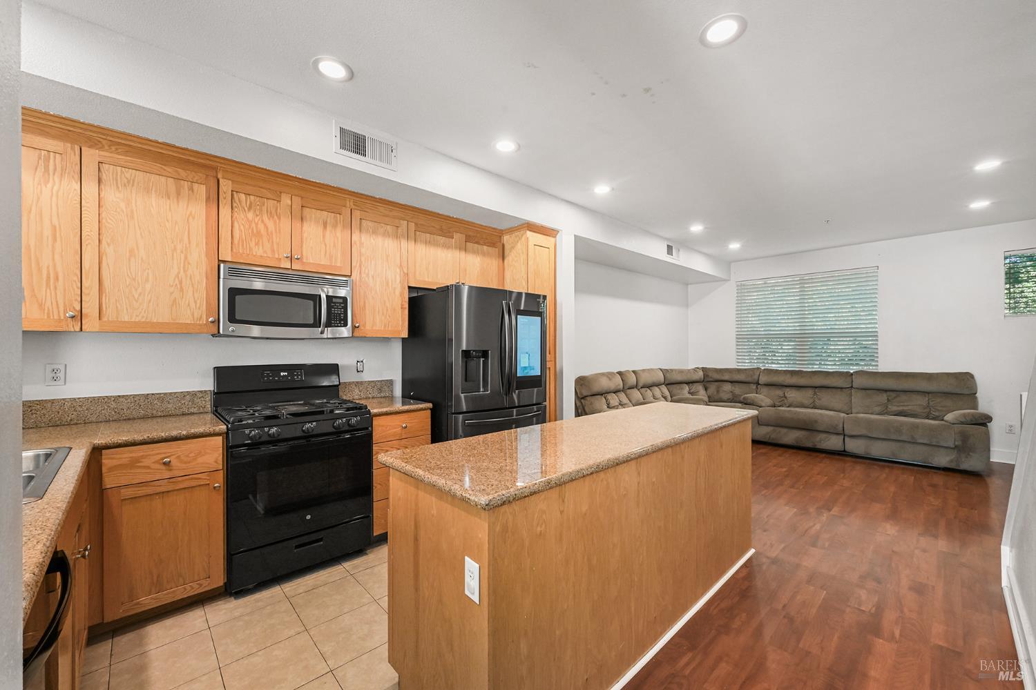 204 City Center Drive Rohnert Park CA 94928