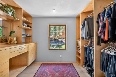 1036 Mcnear Avenue Petaluma CA 94952