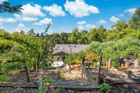 1036 Mcnear Avenue Petaluma CA 94952