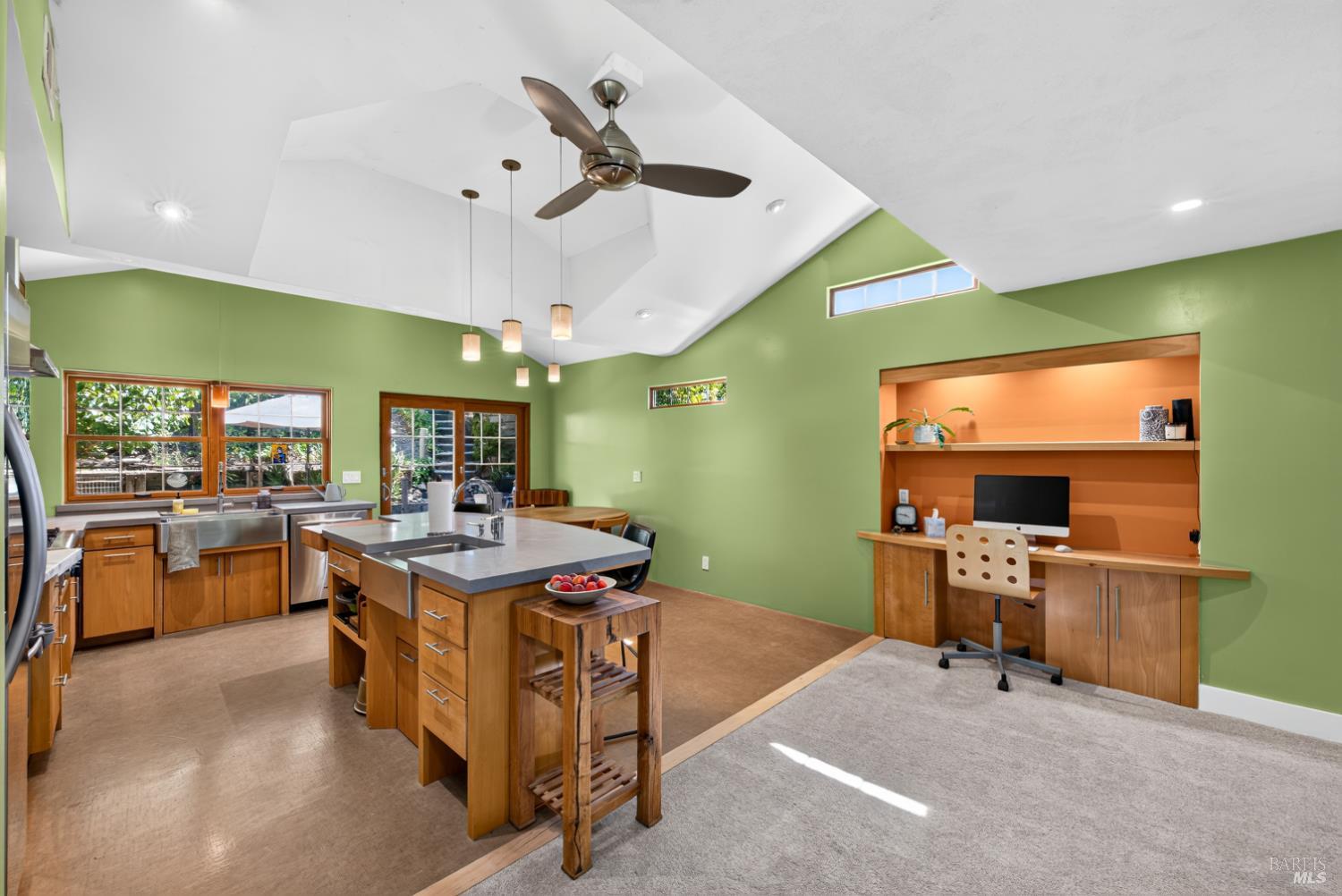 1036 Mcnear Avenue Petaluma CA 94952