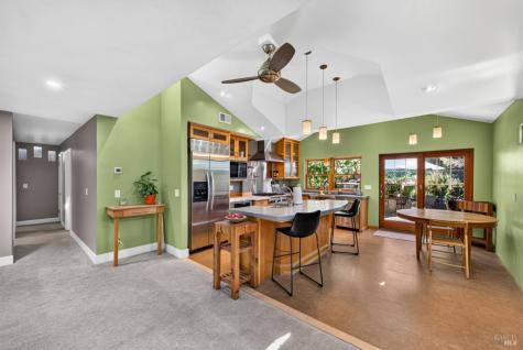 1036 Mcnear Avenue Petaluma CA 94952