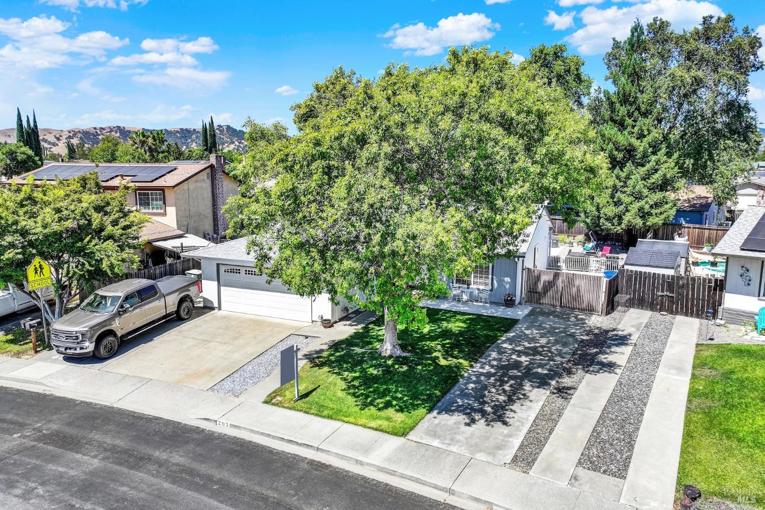 203 Greenwich Circle Vacaville CA 95687