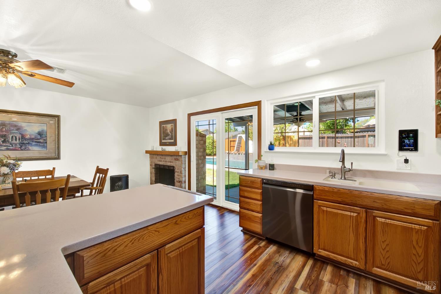 203 Greenwich Circle Vacaville CA 95687