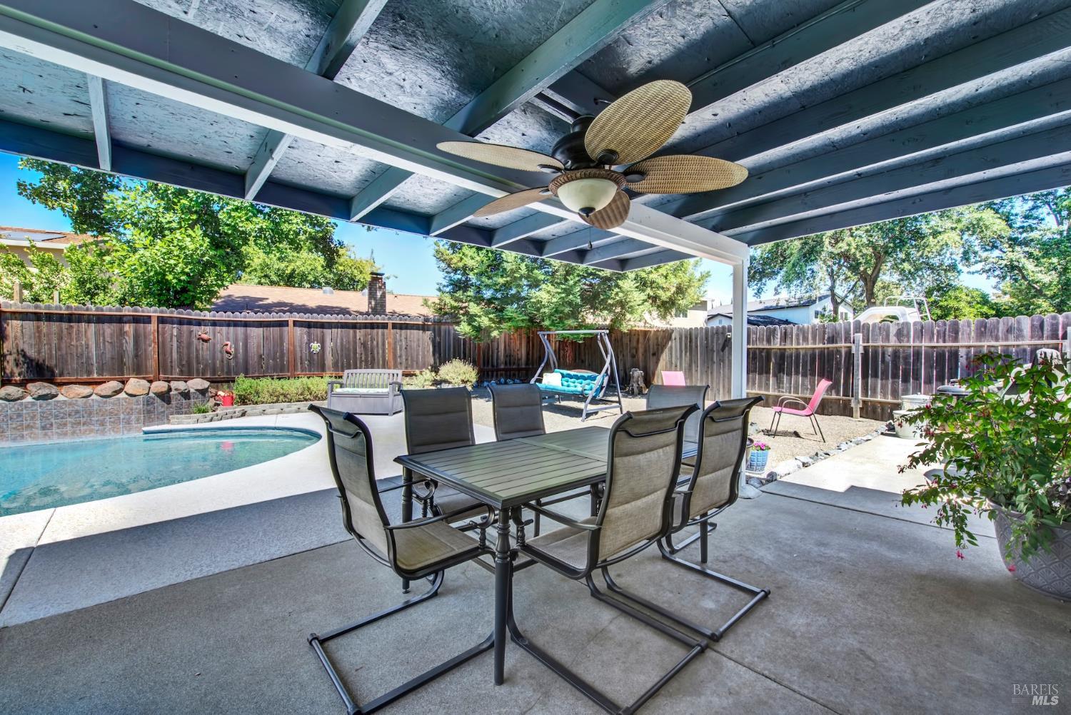 203 Greenwich Circle Vacaville CA 95687