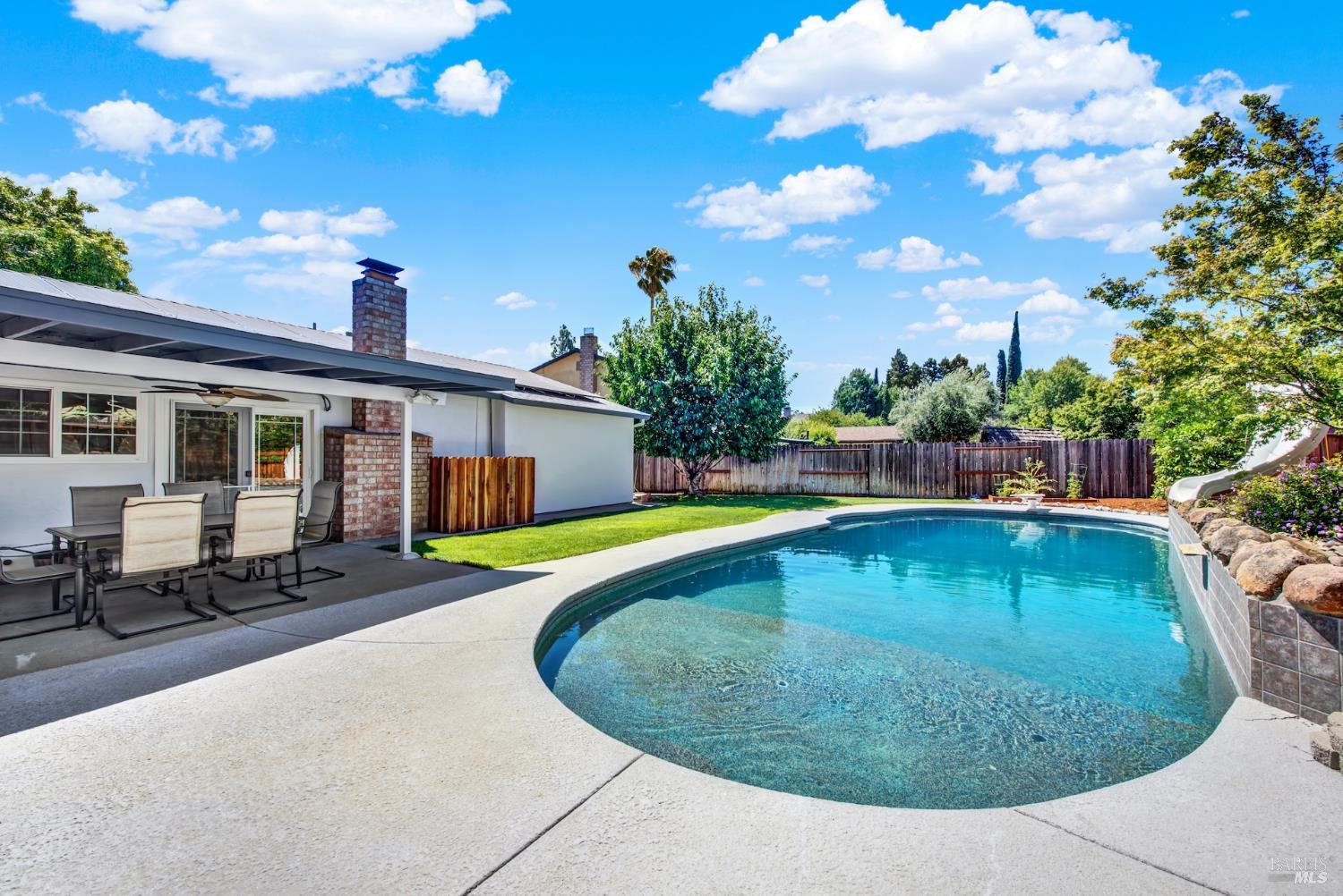 203 Greenwich Circle Vacaville CA 95687
