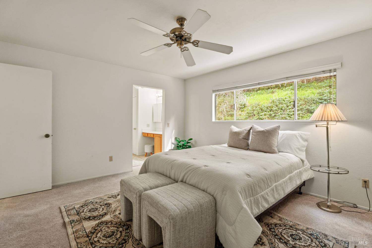 1261 Deerwood Drive Ukiah CA 95482