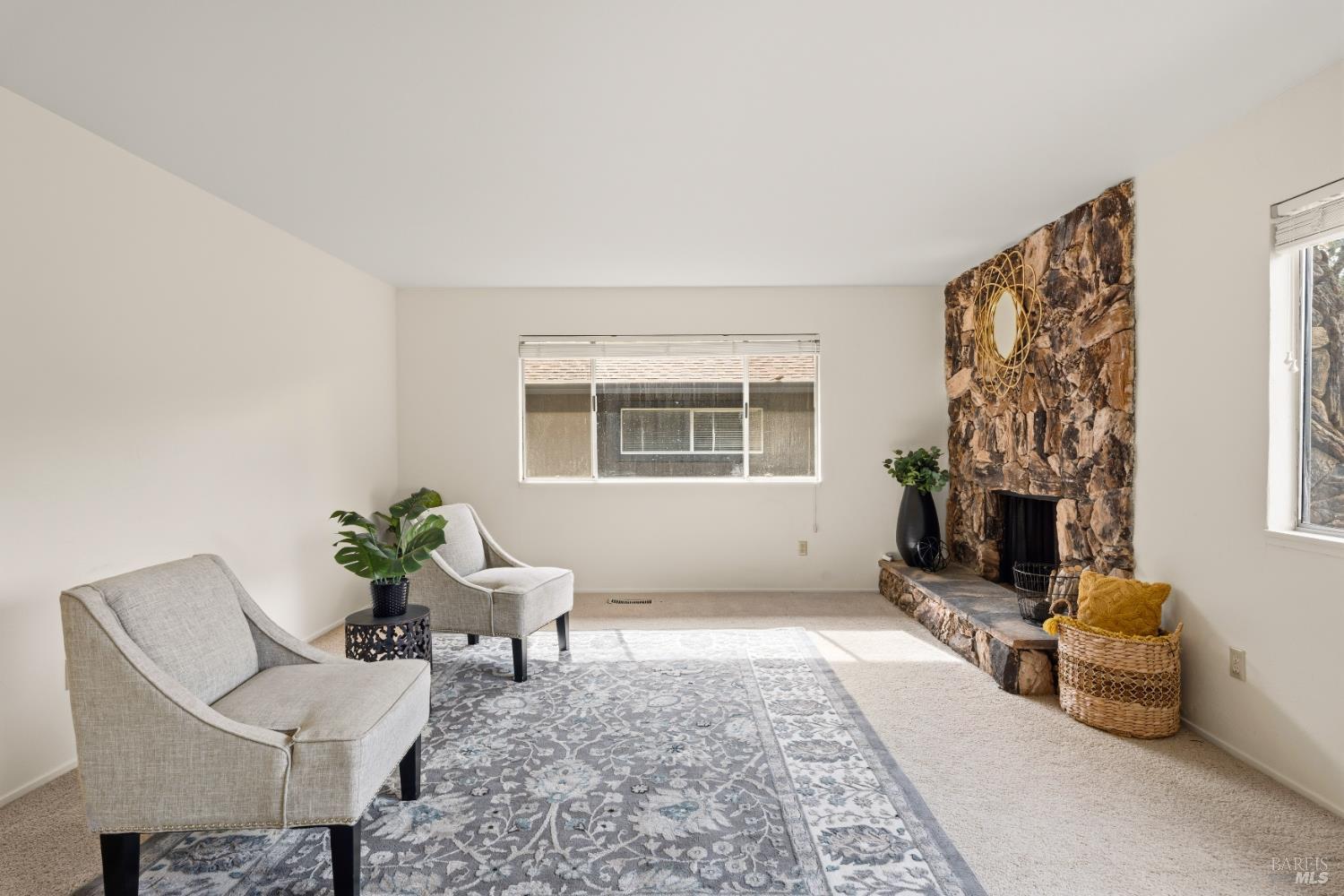 1261 Deerwood Drive Ukiah CA 95482