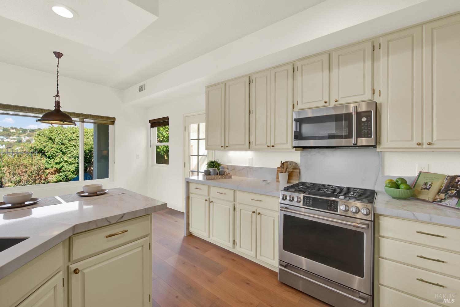 110 Camino Del Sol Vallejo CA 94591