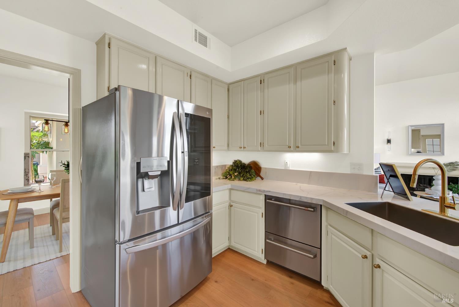 110 Camino Del Sol Vallejo CA 94591