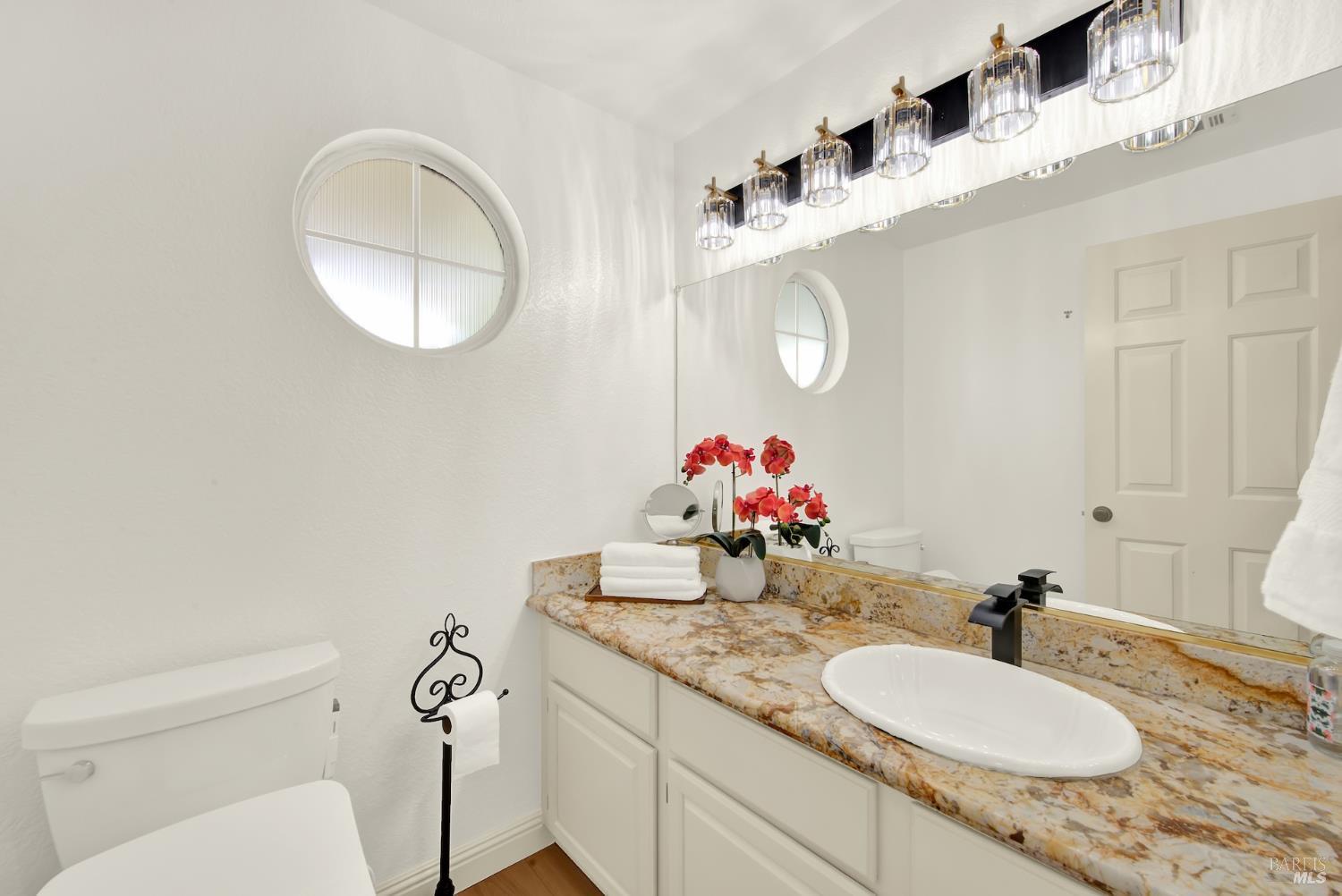 110 Camino Del Sol Vallejo CA 94591