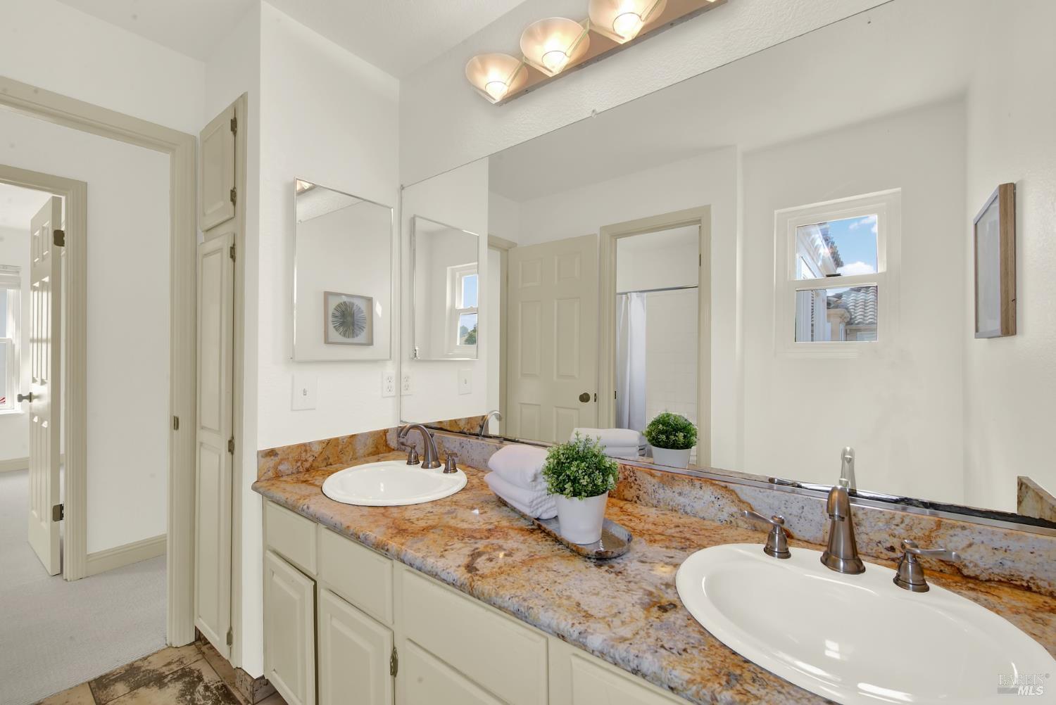 110 Camino Del Sol Vallejo CA 94591