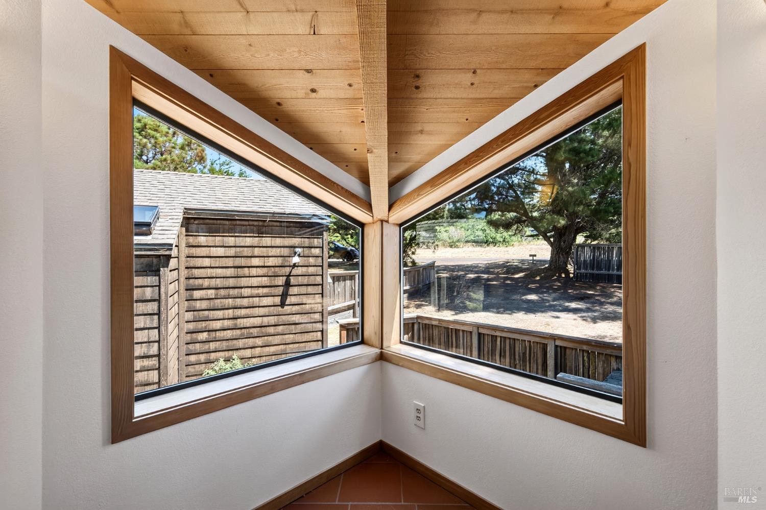 41289 Tallgrass The Sea Ranch CA 95497