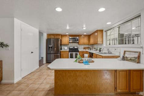 874 Santa Dorotea Circle Rohnert Park CA 94928