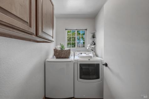 874 Santa Dorotea Circle Rohnert Park CA 94928