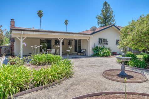 874 Santa Dorotea Circle Rohnert Park CA 94928