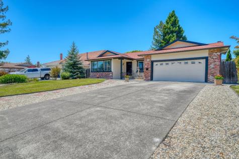 874 Santa Dorotea Circle Rohnert Park CA 94928