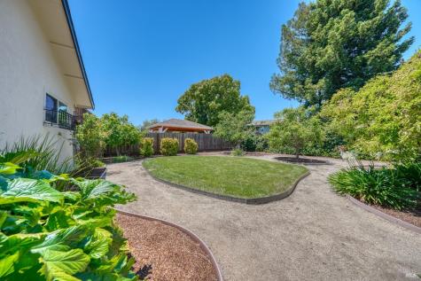 874 Santa Dorotea Circle Rohnert Park CA 94928