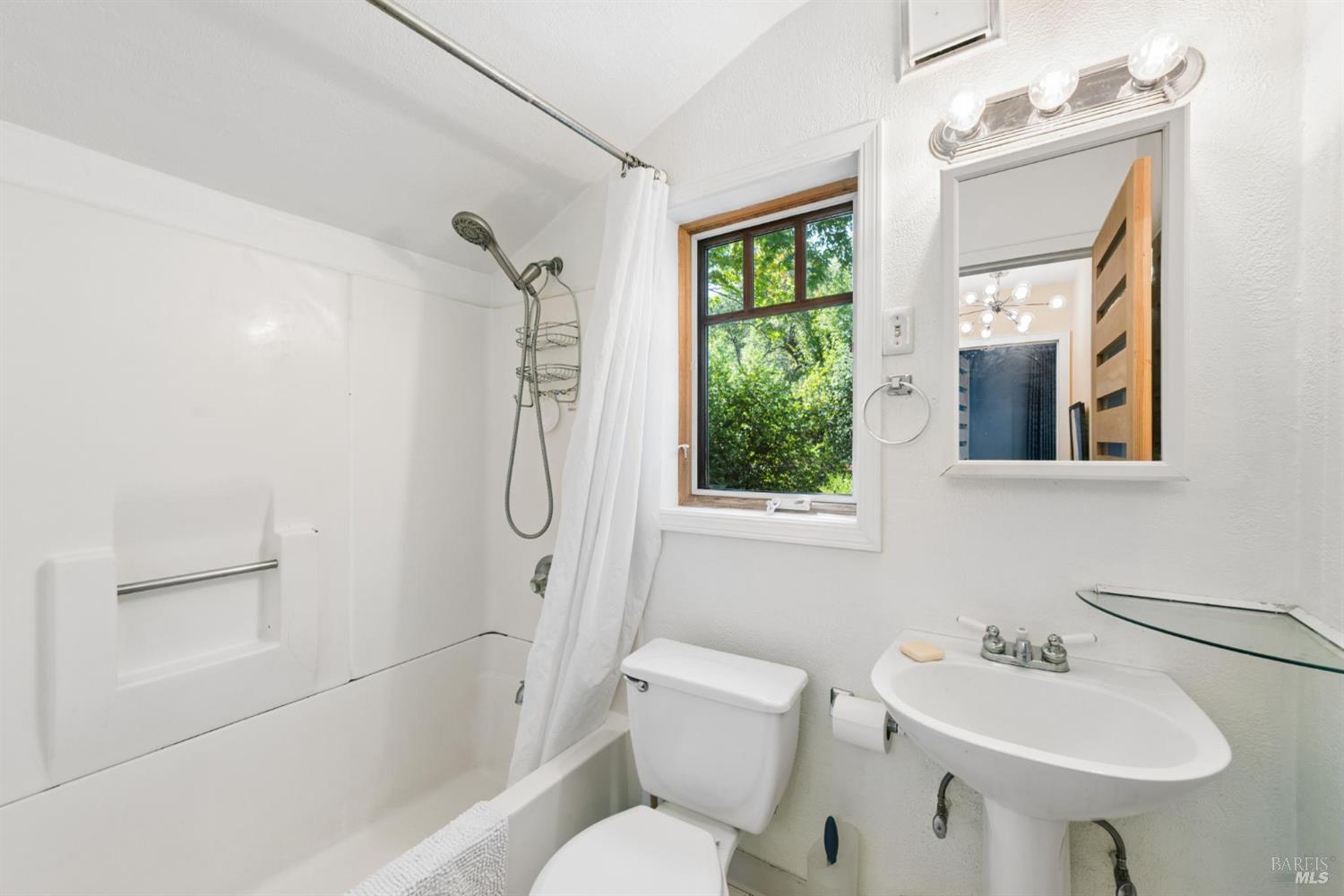 33 Brookdale Avenue San Rafael CA 94901