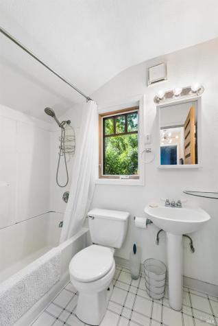 33 Brookdale Avenue San Rafael CA 94901