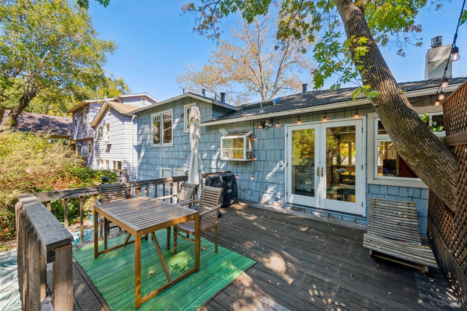 33 Brookdale Avenue San Rafael CA 94901