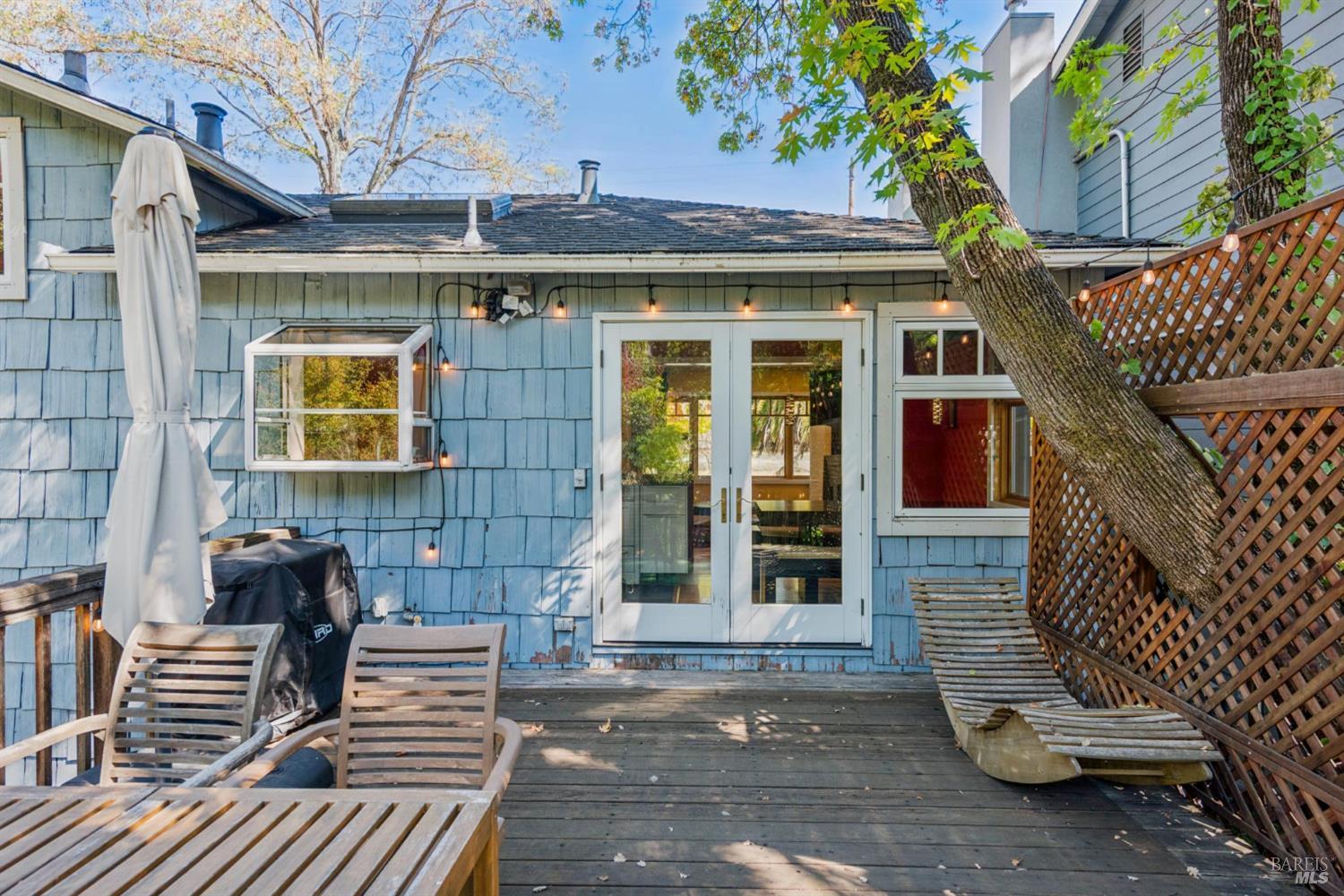 33 Brookdale Avenue San Rafael CA 94901
