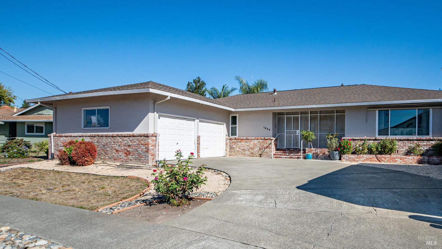 1605 Kelly Street Santa Rosa CA 95401