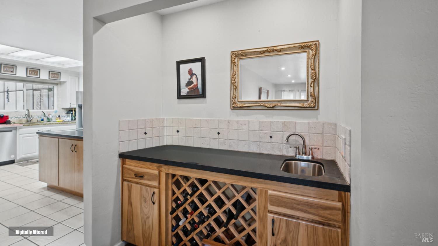 1605 Kelly Street Santa Rosa CA 95401