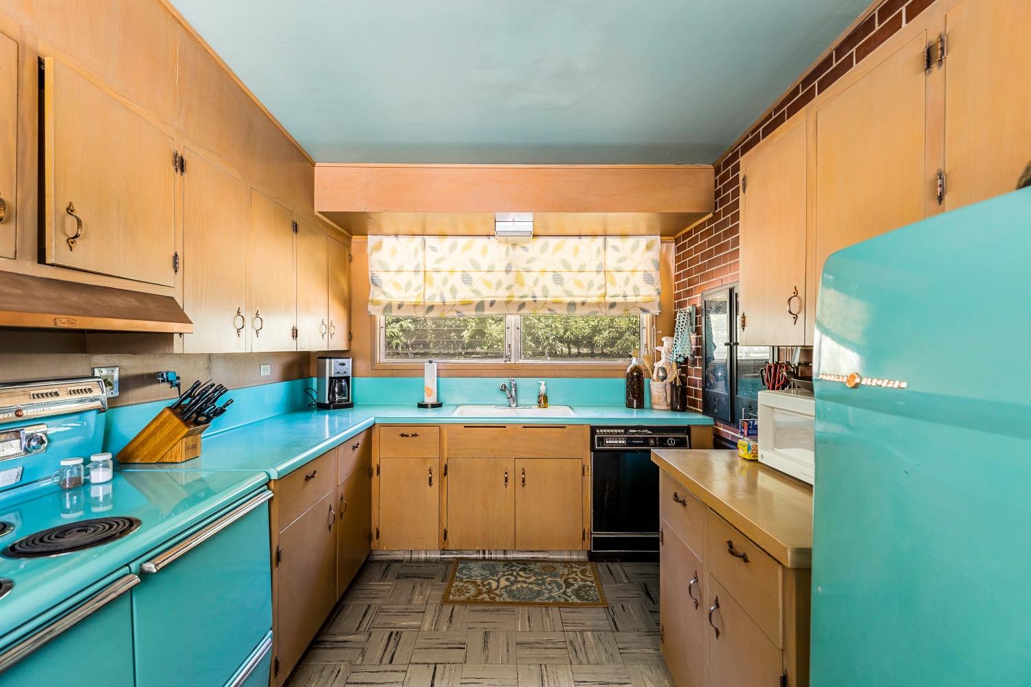 1582 Ca-45 Grimes CA 95950
